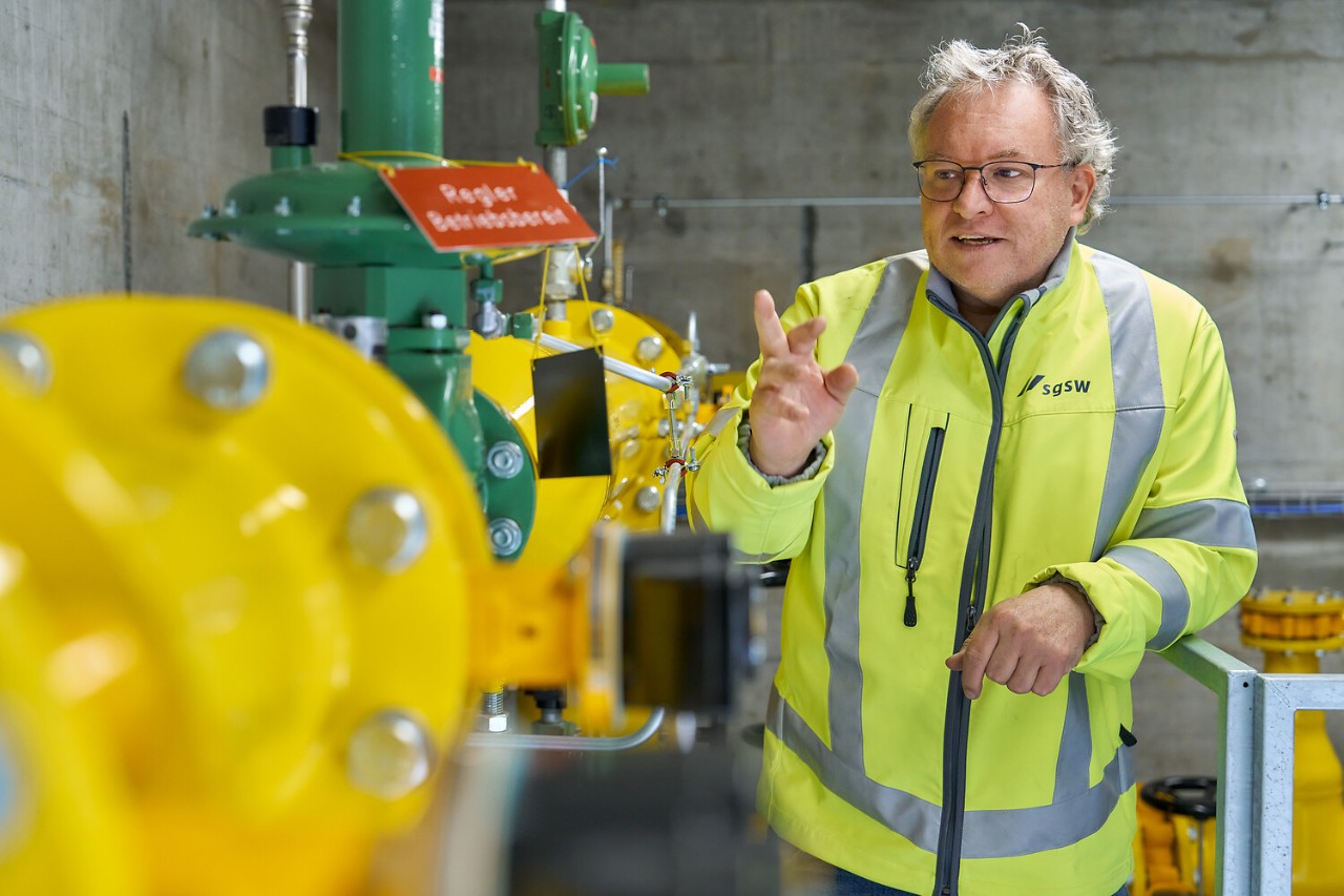 Hanspeter Speck, Ressortleiter Netzbetrieb, war vor über zehn Jahren beim Bau des Röhrenspeichers dabei.