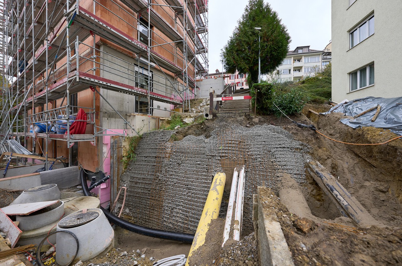 Für den Nahwärmeverbund war eine Querung der Adlerbergtreppe nötig.