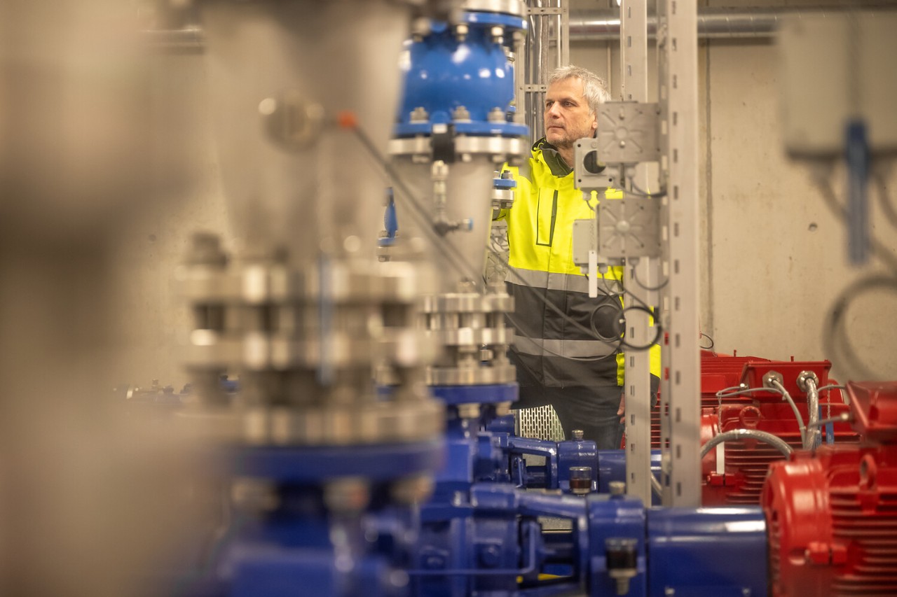 Im Normalbetrieb sorgen die Steuereinheit und Fernmeldesensoren für einen automatisierten Ablauf. 