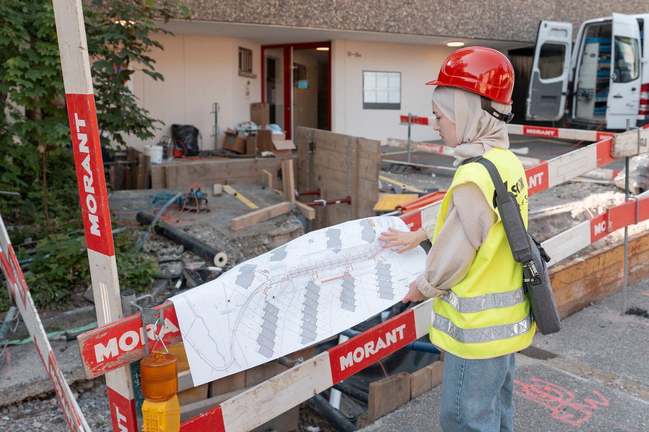 Einerseits um lokale Gegebenheiten zu prüfen, andererseits um neu verlegte Leitungen mit dem Projektplan zu vergleichen.