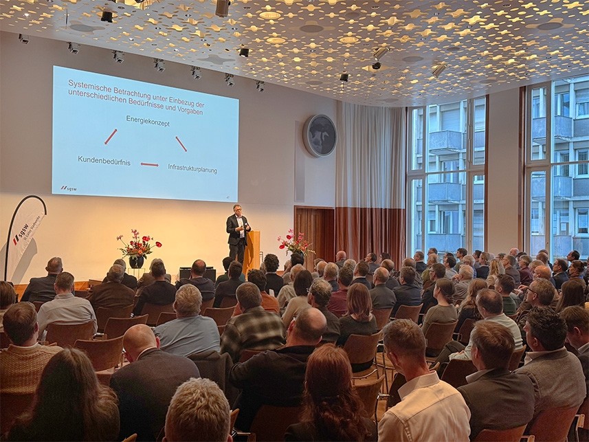 Die Referate behandelten das Thema Energiezukunft aus unterschiedlichen Blickwinkeln der Energieversorgung.