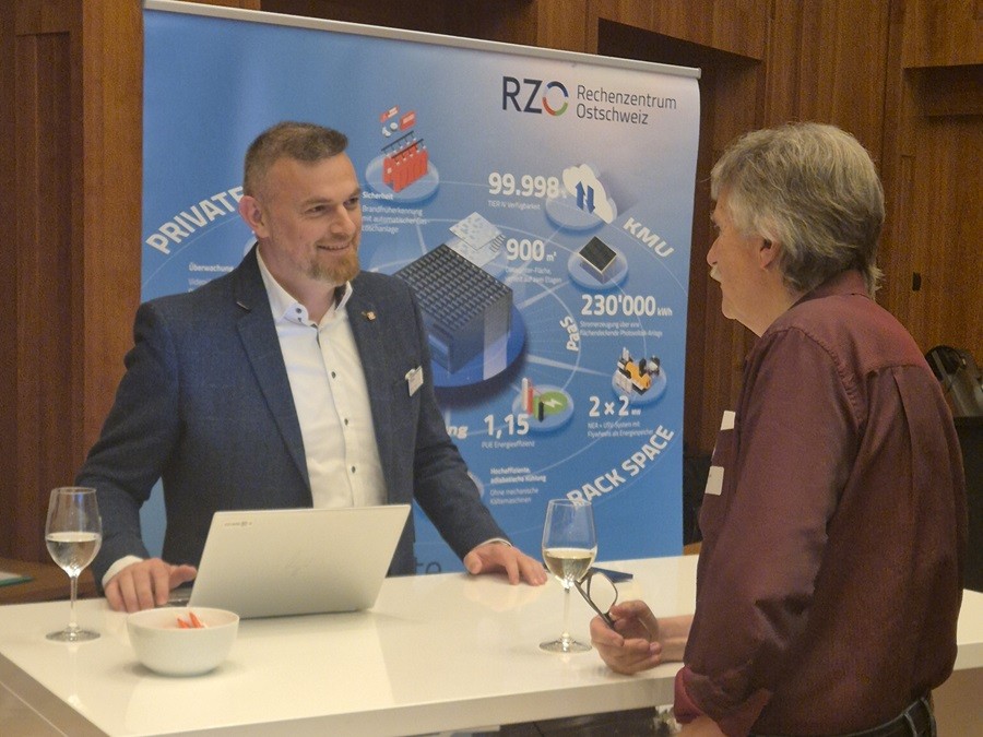 An den Themeninseln gaben unsere Fachpersonen ihr Expertenwissen gerne weiter.