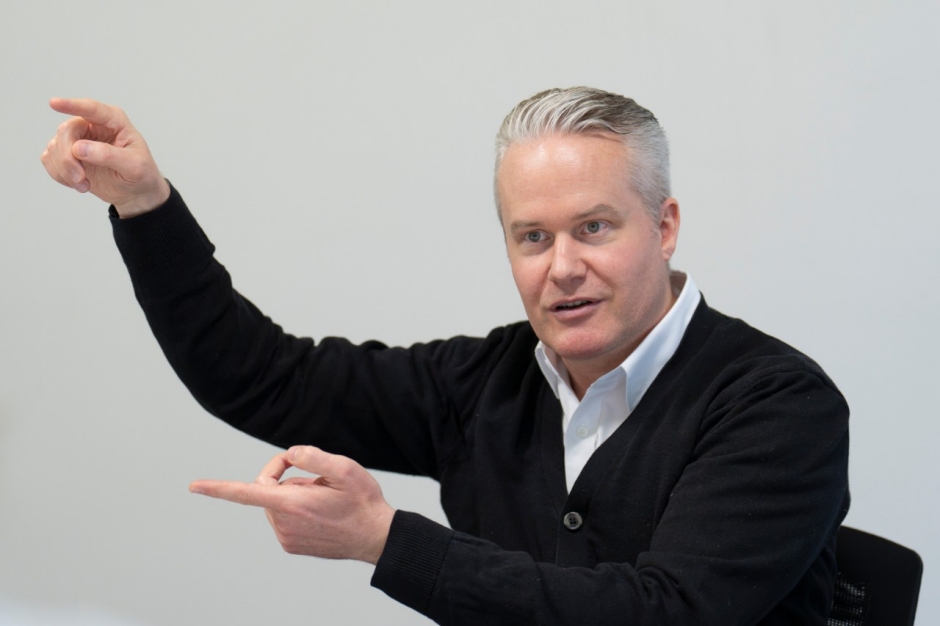 Roland Grieger und sein Team müssen den Energiebedarf ihrer Kundinnen und Kunden vorhersagen.